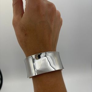 New 925 sterling mirror finish large scale cuff, statement piece, classic style
